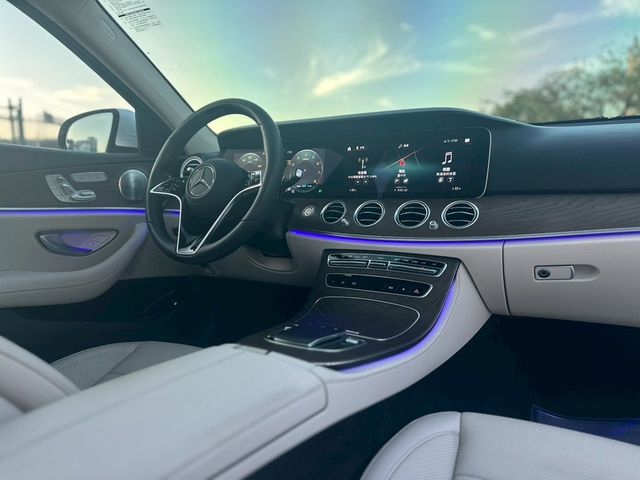 M-BENZ賓士 E300  第4張相片