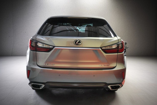 LEXUS凌志 RX300  第3張相片