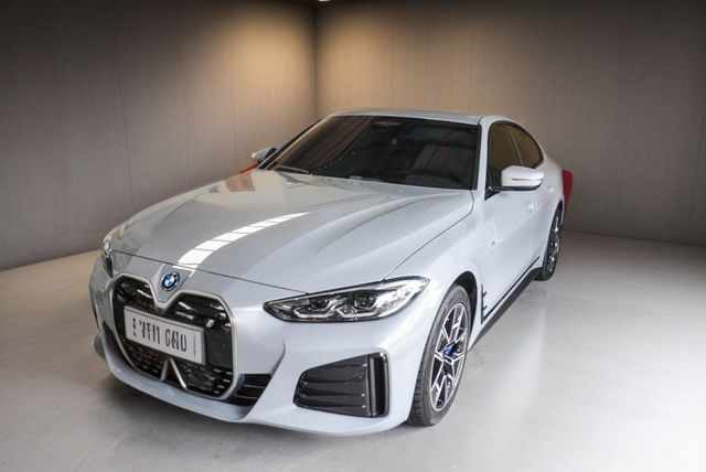 BMW寶馬 I4 EDRIVE40  第1張相片