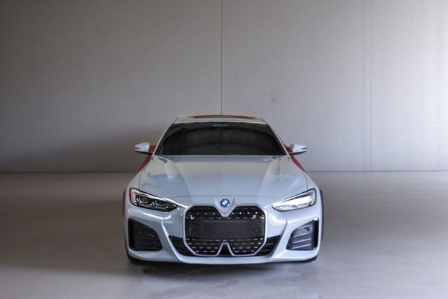 BMW寶馬 I4 EDRIVE40  第2張相片
