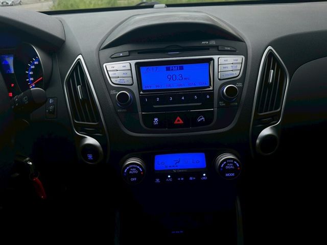 HYUNDAI現代 IX35  第5張相片