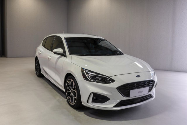 FORD福特 FOCUS ST  第2張相片