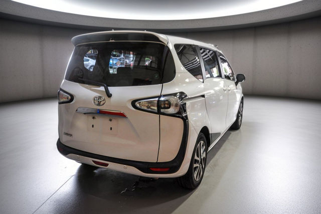 TOYOTA豐田 SIENTA  第2張相片