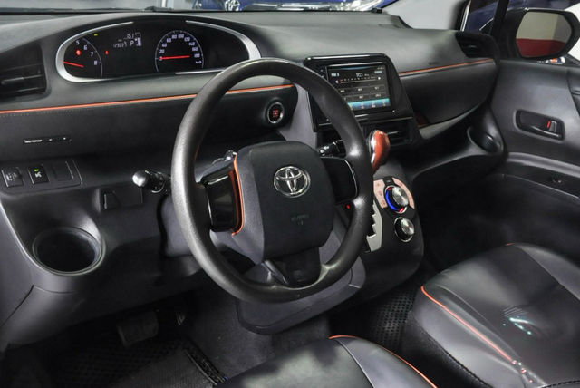 TOYOTA豐田 SIENTA  第4張相片