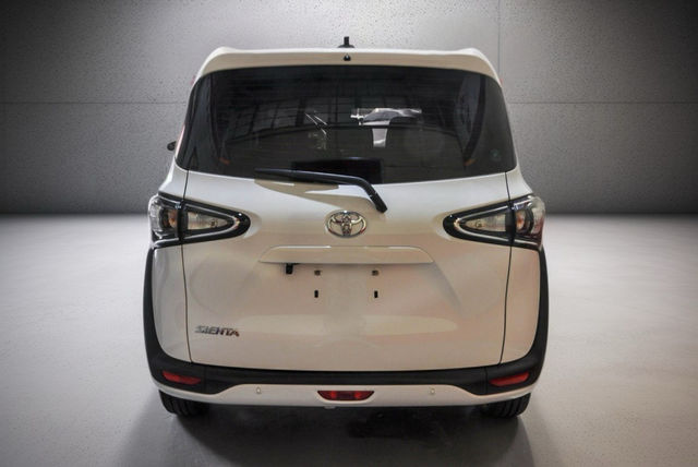 TOYOTA豐田 SIENTA  第2張相片