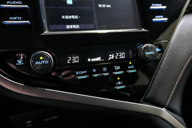 TOYOTA豐田 CAMRY HYBRID  第5張相片