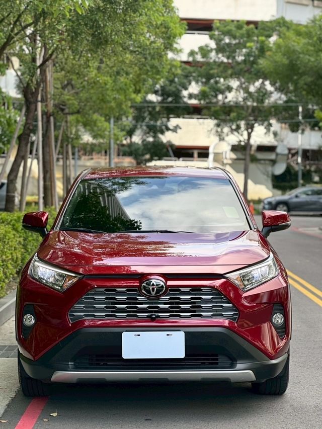 TOYOTA豐田 RAV4  第3張相片