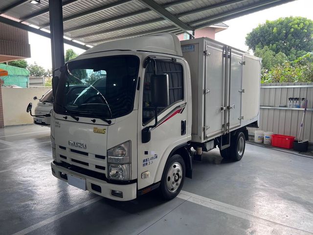 ISUZU五十鈴 ELF  第1張相片