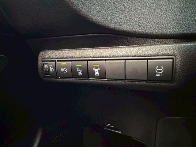 TOYOTA豐田 ALTIS  第8張相片