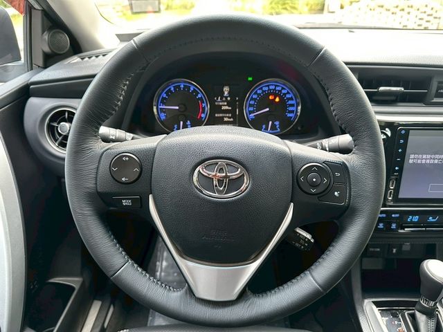 TOYOTA豐田 ALTIS  第5張相片