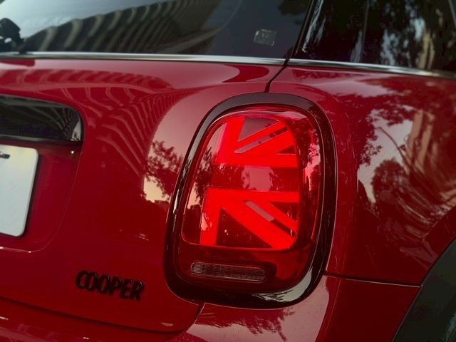 MINI迷你 MINI 5-DOOR  第4張相片