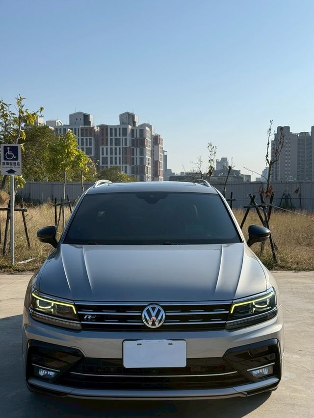 VOLKSWAGEN福斯 TIGUAN  第2張相片