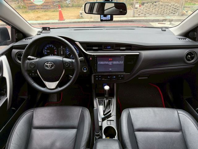 TOYOTA豐田 ALTIS  第5張相片