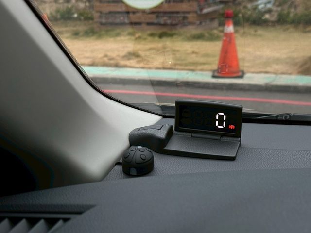 TOYOTA豐田 ALTIS  第6張相片