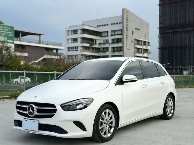 M-BENZ賓士 B180  第1張相片