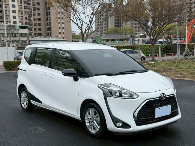 TOYOTA豐田 SIENTA  第1張相片