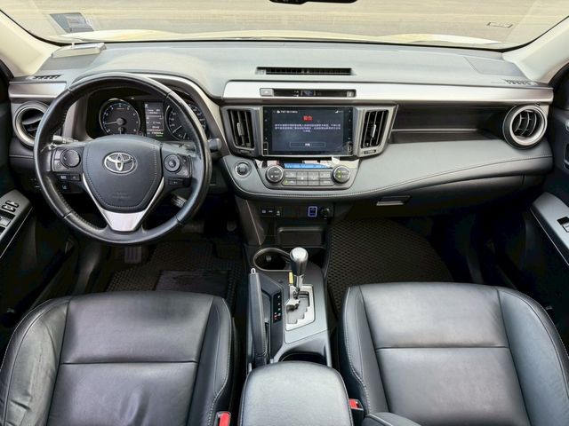 TOYOTA豐田 RAV4  第4張相片