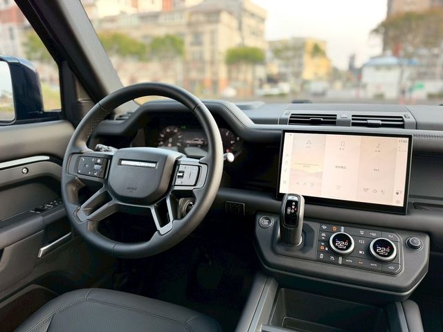 LAND ROVER路華 DEFENDER  第5張相片