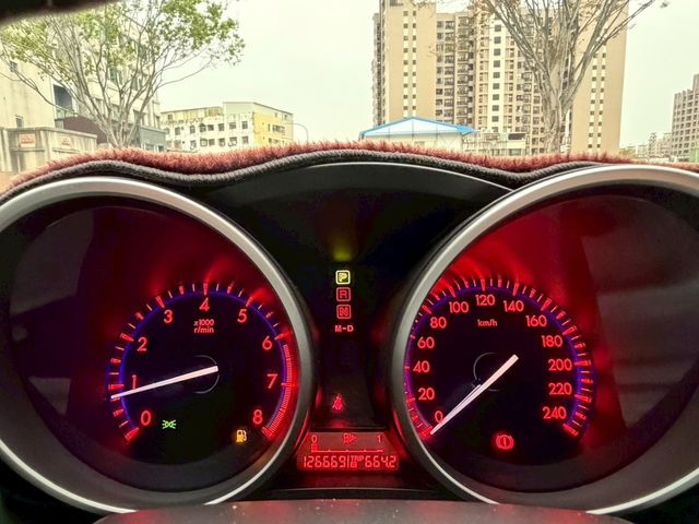 MAZDA馬自達 MAZDA 3  第7張相片