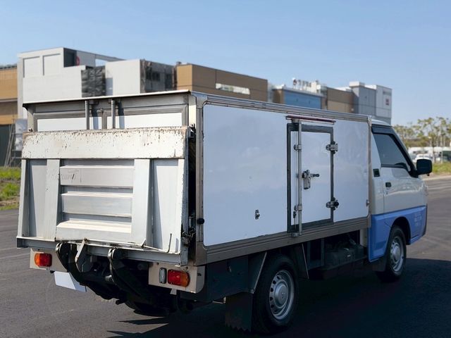 MITSUBISHI三菱 DELICA  第2張相片