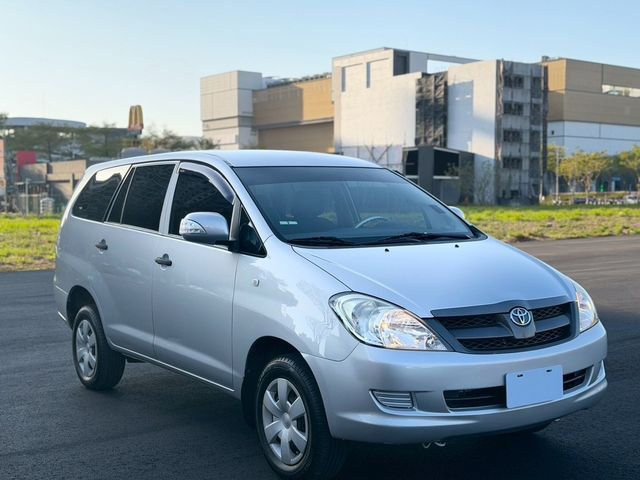 TOYOTA豐田 INNOVA  第1張相片