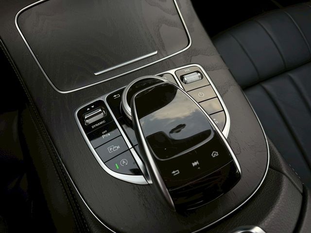 M-BENZ賓士 E300  第6張相片