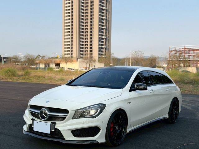 M-BENZ賓士 CLA45 AMG SHOOTING BRAKE  第1張相片