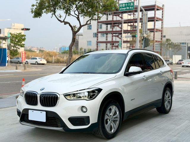 BMW寶馬 X1  第1張相片