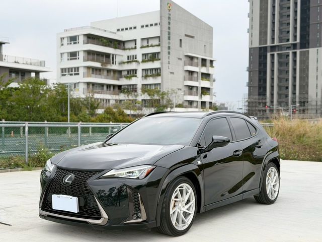 LEXUS凌志 UX200  第1張相片