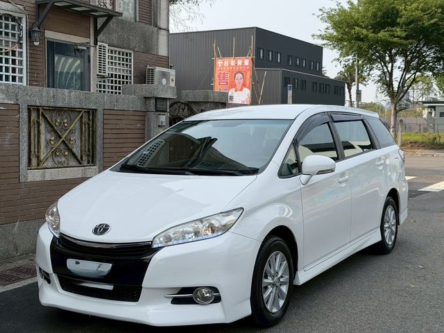 TOYOTA豐田 WISH  第1張相片