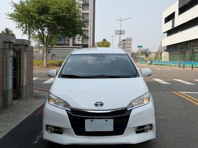 TOYOTA豐田 WISH  第3張相片