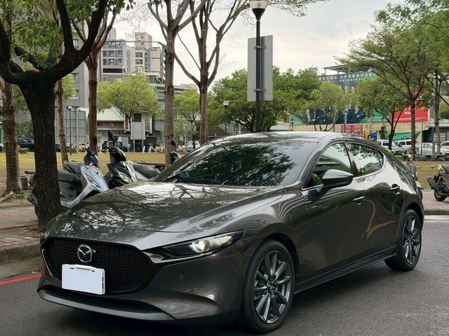 MAZDA馬自達 MAZDA 3  第1張相片