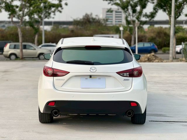 MAZDA馬自達 MAZDA 3  第5張相片