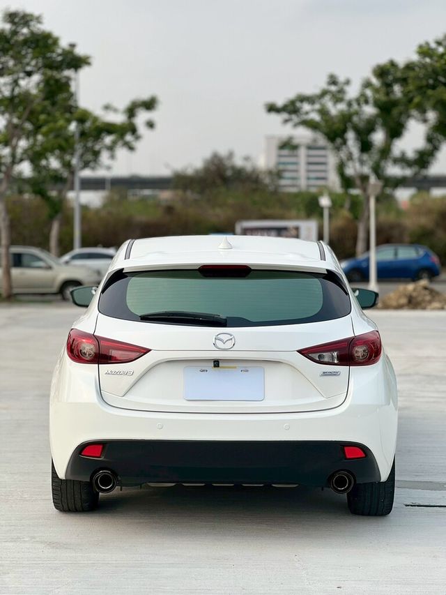 MAZDA馬自達 MAZDA 3  第6張相片
