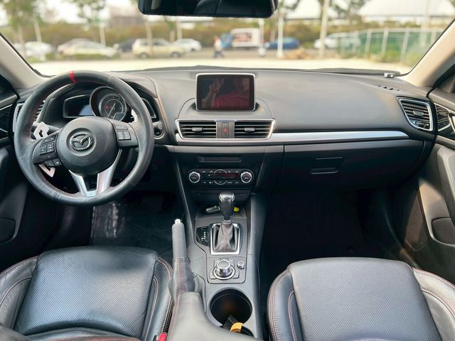 MAZDA馬自達 MAZDA 3  第11張相片