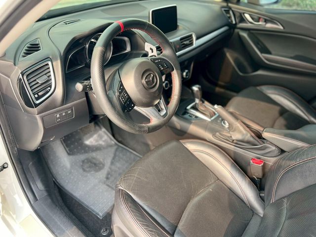 MAZDA馬自達 MAZDA 3  第12張相片