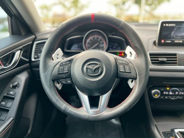MAZDA馬自達 MAZDA 3  第17張相片