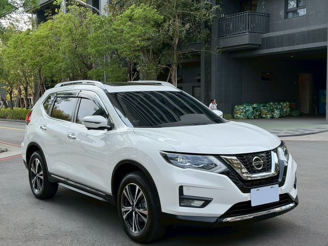 NISSAN日產 X-TRAIL  第2張相片