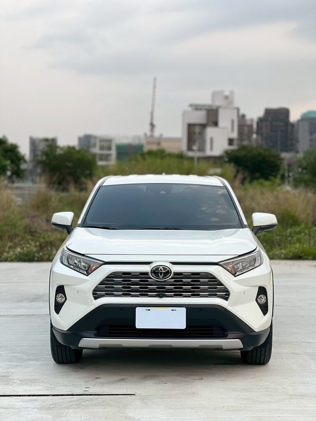 TOYOTA豐田 RAV4  第5張相片