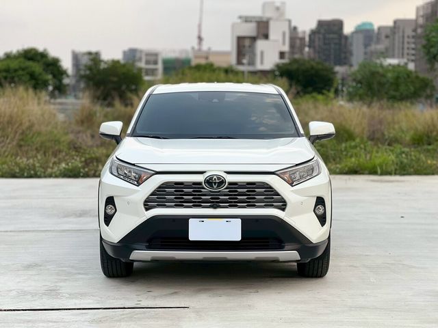 TOYOTA豐田 RAV4  第6張相片