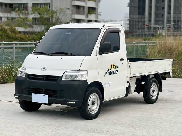 TOYOTA豐田 TOWN ACE  第1張相片