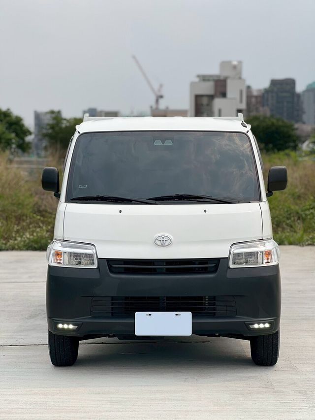TOYOTA豐田 TOWN ACE  第3張相片
