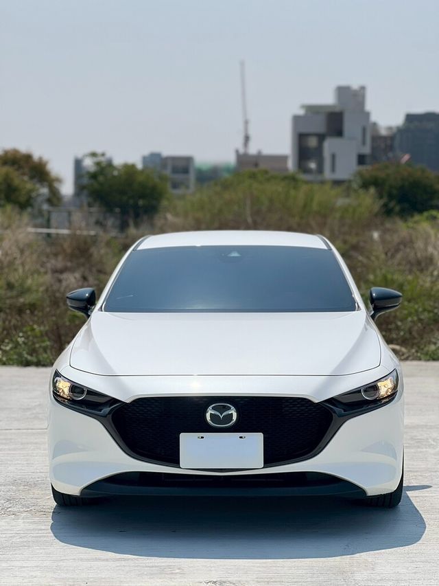 MAZDA馬自達 MAZDA 3  第5張相片