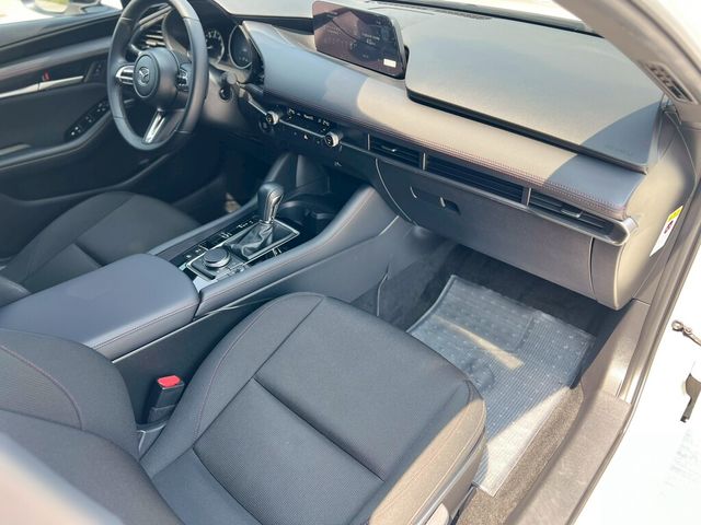 MAZDA馬自達 MAZDA 3  第13張相片