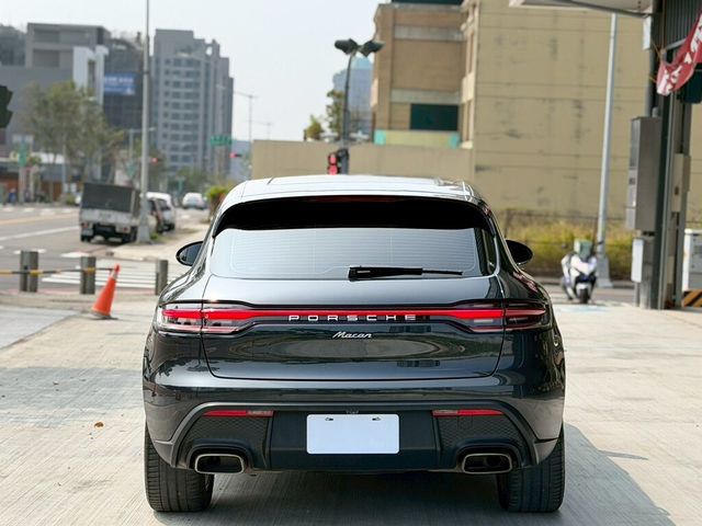 PORSCHE保時捷 MACAN  第3張相片