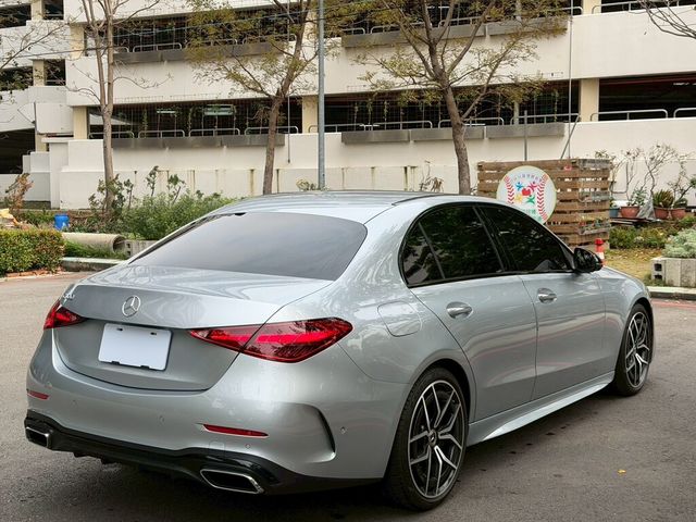 M-BENZ賓士 C300  第4張相片