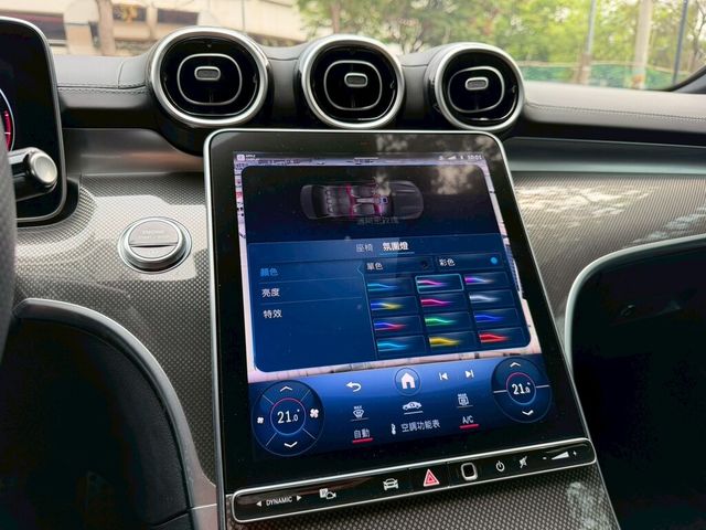 M-BENZ賓士 C300  第10張相片