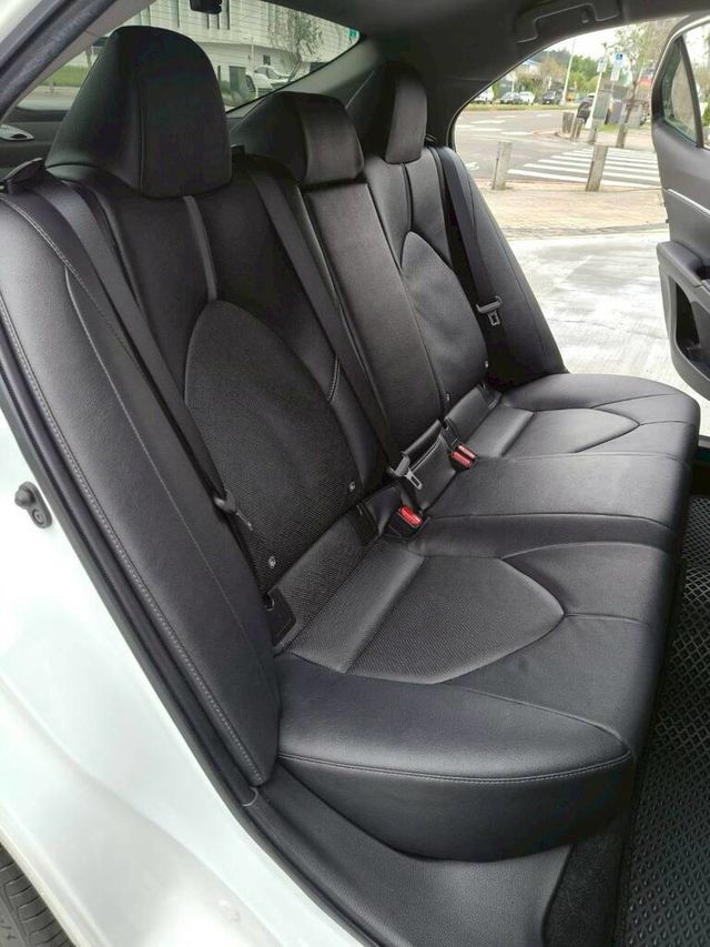 TOYOTA豐田 CAMRY  第8張相片