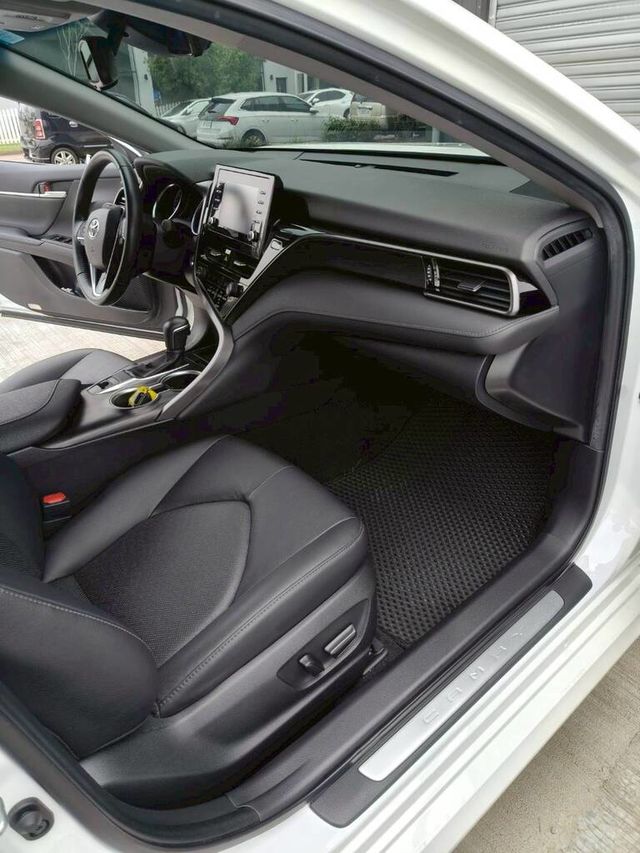 TOYOTA豐田 CAMRY  第9張相片