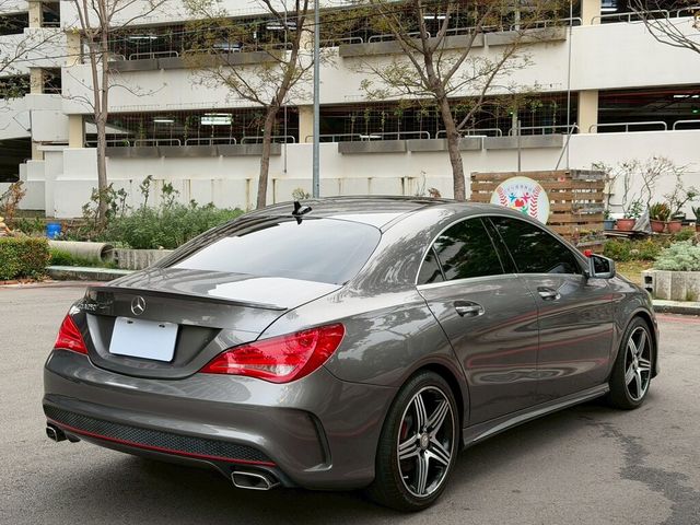 M-BENZ賓士 CLA250  第5張相片